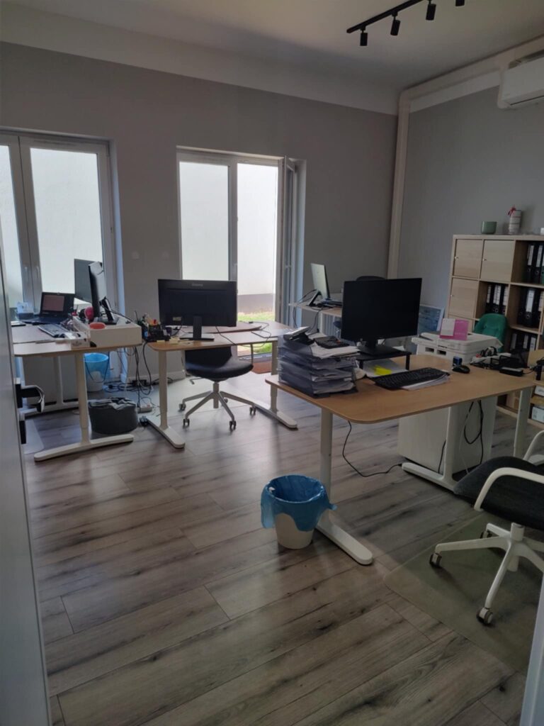 06565fa6-60a2-4ca2-8570-a5ae810d7914